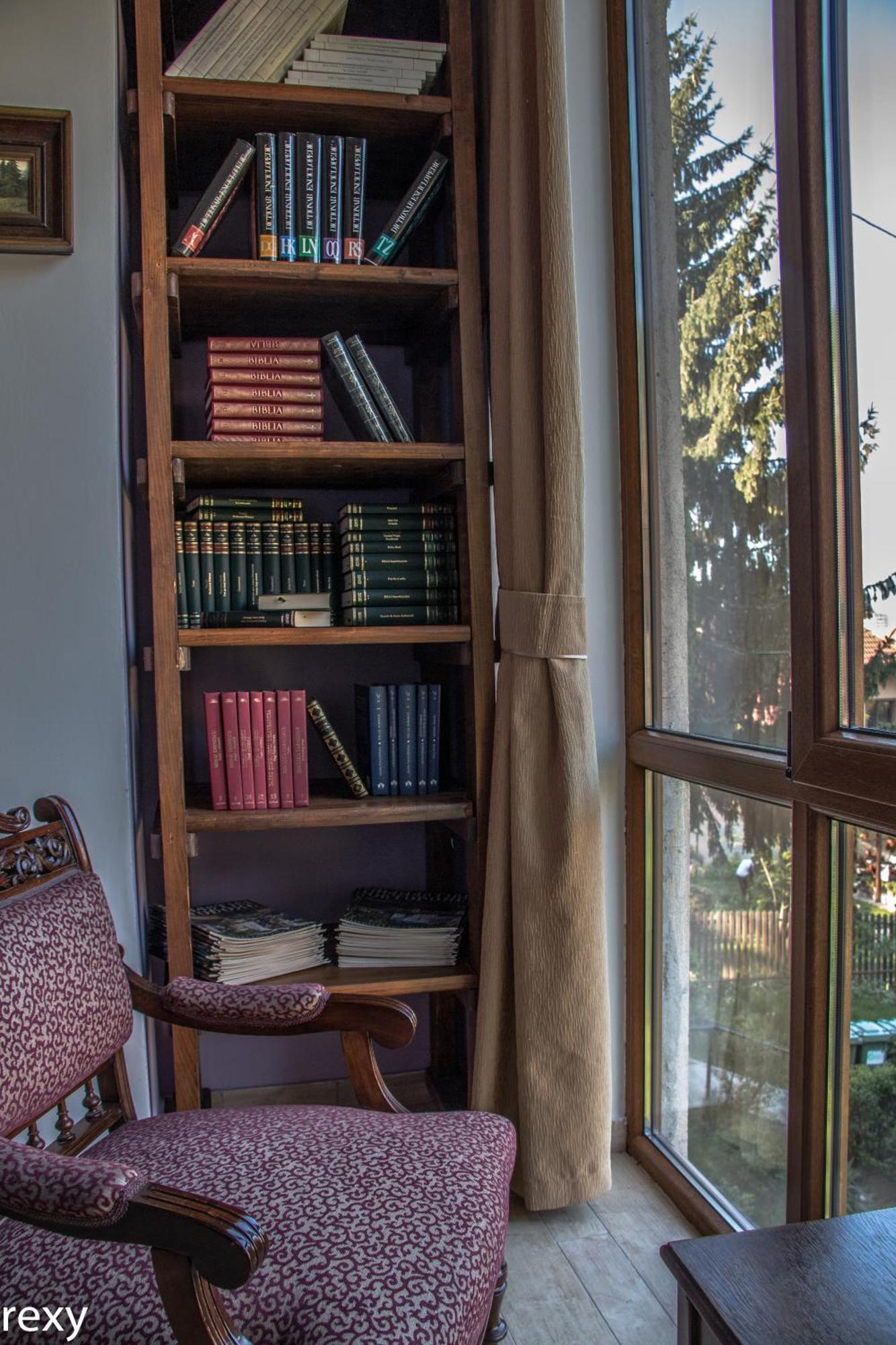 Chic Apartment Braşov Buitenkant foto